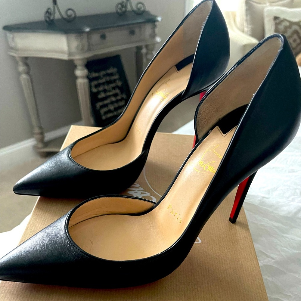 Christian Louboutin Iriza size 38.5